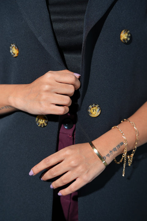 Long Sleeveless Blazer